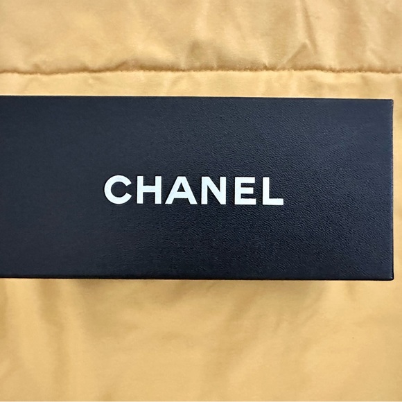 Empty Chanel Box-unused - Picture 1 of 5